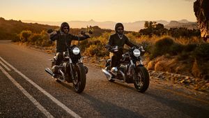 BMW R 18 Cruiser Launched: बीएमडब्ल्यू की आर 18 क्रूजर भारत में हुई लॉन्च, जानें क्या है कीमत