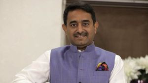 Okinawa Founder Interview: ओकिनावा के संस्थापक जीतेन्द्र शर्मा से एक खास बातचीत, जानें क्या कहा