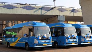 ESC To Be Mandatory For Buses: बसों के लिए इलेक्ट्रॉनिक स्टेबिलिटी कंट्रोल हो सकता है अनिवार्य