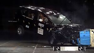 Asian NCAP Test 2020: टोयोटा इनोवा क्रिस्टा को मिला 5 स्टार सेफ्रेटी रेटिंग, जानें