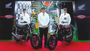 Honda H’Ness CB 350 Dispatches: होंडा हाईनेस सीबी 350 का उत्पादन शुरू, जल्द पहुँचेगी डीलरशिप