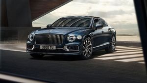 Bentley To Go All Electric: बेंटले साल 2030 तक हो जाएगी इलेक्ट्रिक, बनाएगी सिर्फ इलेक्ट्रिक कारें