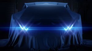 Lamborghini Teases Upcoming V10: लेम्बोर्गिनी ने वी10 सुपर कार का टीजर किया जारी, जल्द खुलासा