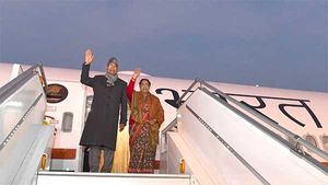 President Inaugurates Air India One: राष्ट्रपति राम नाथ कोविंद ने एयर इंडिया वन में किया पहला सफर