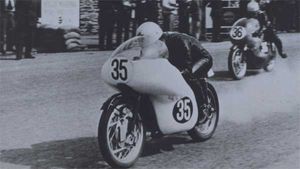 मोटरसाइकिल से जुड़ी इन बातों को जानकर चौंक जाएंगे आप