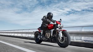 Triumph Bike Launch Plans: ट्रायम्फ अगले 6 महीनों में लाॅन्च करेगी 9 नई बाइकें, जानें