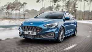 Ford Focus Premium Hatchback: फोर्ड फोकस प्रीमियाम हैचबैक भारत में भी होगी लाॅन्च, जानें फीचर्स