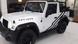 New Mahindra Thar Modification: नई महिंद्रा थार को सफेद रंग में किया मॉडिफाई, दिख रही इतनी आकर्षक