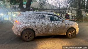 Skoda Vision In Spied Testing: स्कोडा विजन इन टेस्टिंग करते आई नजर, जानें नई जानकारी