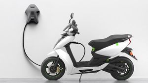 Two Wheeler Exchange Program: पुराने टू-व्हीलर के बदले ले जाएं नई इलेक्ट्रिक स्कूटर