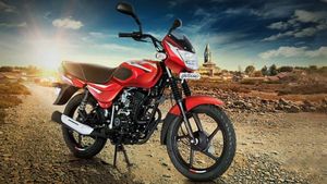 5 Most Affordable Bikes In India: ये हैं भारत में बिकने वाली 5 सबसे सस्ती बाइक्स, जानें कितनी है कीमत