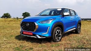 New Car Waiting Period: नई कार खरीदने की सोच रहे तो करना पड़ सकता है 10 महीने तक का इंतजार, जानें