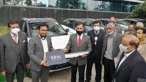 Tata Motors Deploy Nexon EV To HRA: टाटा ने हरियाणा रिन्युएबल एजेंसी को नेक्सन ईवी की डिलीवर