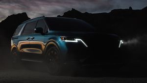 New-Gen Kia Carnival Teaser: नई किया कार्निवल का टीजर हुआ जारी, जल्द होने वाली है पेश