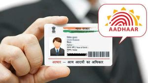 Aadhar Mandatory For Vahan e-Services: वाहन पोर्टल पर ऑनलाइन सेवाओं के लिए आधार अनिवार्य
