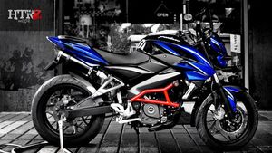 Bajaj Pulsar NS 200 Modified: बजाज पल्सर एनएस 200 में अंडर सीट लगाया ट्विन एग्जॉस्ट, देखें