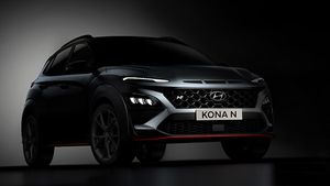 Hyundai Kona N Teased: हुंडई लाएगी कोना का स्पोर्टी ‘एन’ वैरिएंट, टीजर किया जारी