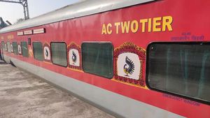 Delhi-Mumbai Rajdhani Push-Pull Locos: अब दिल्ली-मुंबई राजधानी ट्रेन से सफर करने पर बचेगा 90 मिनट, जानें कैसे