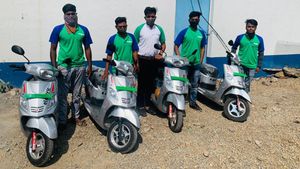 डिलीवरी सर्विस में 10 लाख Electric Vehicles लाएगी ये कंपनी, हीरो इलेक्ट्रिक से की साझेदारी