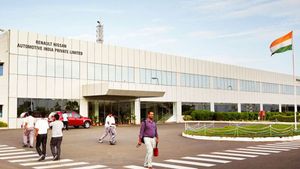 Renault-Nissan की चेन्नई स्थित प्लांट 30 मई तक के लिए रहेगी बंद, कर्मचारियों ने की थी मांग