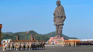 PM मोदी ने किया ऐलान, गुजरात के Statue Of Unity इलाके में चलेंगे सिर्फ Electric Vehicles