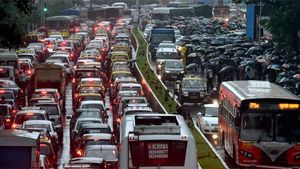 Delhi में वाहनों की अधिकतम Speed Limit में हुआ संशोधन, हाइवे पर कार 60-70 किमी/घंटा से नहीं जा सकती तेज