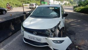 एक्सीडेंट के बाद कार की तारीफ करते नहीं थक रहा Tata Altroz का ड्राइवर, जानें क्या है वजह