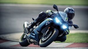 नई 2022 Kawasaki Ninja ZX-6R का हुआ खुलासा, अगले साल भारत में हो सकती है लॉन्च