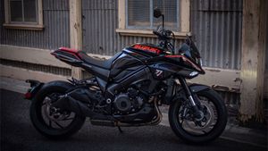 2022 Suzuki Katana से उठा पर्दा, नए फीचर्स और रंग में पेश हुई बाइक