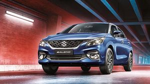 2022 Maruti Baleno या Tata Altroz: जानें दोनों में कौन सी कार आपको खरीदनी चाहिए, पढ़ें तुलना