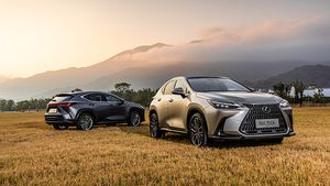 Lexus ने 5वीं वर्षगांठ पर ग्राहकों के लिए पेश किए शानदार ऑफर्स, जानें क्या मिलने वाला है