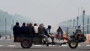 एनसीआर में 10 साल पुराने डीजल वाहन हैं बैन, लेकिन सिर्फ इस वाहन को दी जाएगी छूट, जानें क्यों