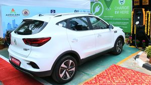 मुंबई में खुला बायोगैस से चलने वाला इलेक्ट्रिक वाहन चार्जिंग स्टेशन, मिनटों में चार्ज होगी इलेक्ट्रिक कार