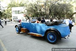 पर्यावरण के लिए Classic Cars से ज्यादा खतरनाक हैं Electric Cars, इस रिपोर्ट में हैरान करने वाला दावा