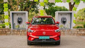 MG Motor ने जयपुर में लगाया पहला कम्यूनिटी ईवी चार्जर, 1,000 चार्जर लगाने की है योजना