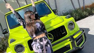 Mia Khalifa के पास हैं 31 करोड़ रुपये की कारें, सबसे महंगी कार है इस कंपनी की