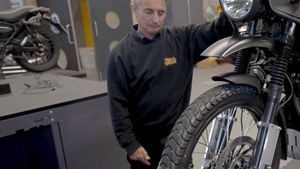 रॉयल एनफील्ड हंटर 350 भारत में 7 अगस्त को होगी लॉन्च, हो सकती है कंपनी की सबसे सस्ती बाइक