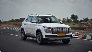 6 सितंबर को लॉन्च हो सकती है हुंडई वेन्यू एन-लाइन, स्टैंडर्ड मॉडल का होगा स्पोर्टियर वर्जन