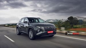 2022 हुंडई टक्सन रिव्यू: लग्जरी कम्फर्ट व शानदार प्रदर्शन का बेहतरीन पैकेज