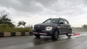 हुंडई वेन्यू एन-लाइन रिव्यू - सिर्फ नाम के ही या फिर असल में है स्पोर्टी?