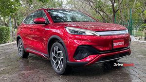 BYD Atto 3: क्या बन पाएगी इलेक्ट्रिक एसयूवी की किंग, पढ़ें ड्राइव रिव्यू