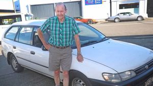 72 साल के सख्स ने 20 लाख किलोमीटर चला दी टोयोटा की कार, अभी भी कंडीशन है फर्स्ट क्लास