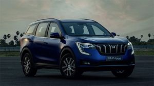 महिंद्रा XUV700 खरीदना हुआ महंगा, जानें पेट्रोल और डीजल वैरिएंट की नई कीमतें