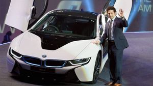 Sachin Tendulkar Car Collection: सचिन के पास करोड़ों रुपये की शानदार कारें, पहली कार थी मारुति 800