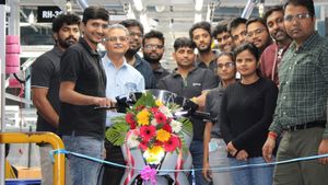 Ather Energy ने बनाया बड़ा रिकॉर्ड, इलेक्ट्रिक स्कूटर प्रोडक्शन में किया 2 लाख का आंकड़ा पार