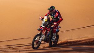Dakar 2024 Stage 3 Results: तीसरे चरण में KTM और Toyota के राइडर्स ने मारी बाजी, खतरनाक रेगिस्तान को किया पार 