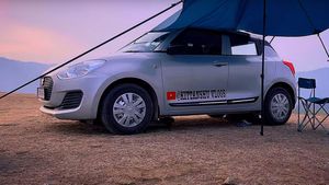  Maruti Swift कार को बनाया चलता फिरता घर, यात्रा में होटल की नहीं पड़ती जरुरत, इन सुविधाओं से है लैस  
