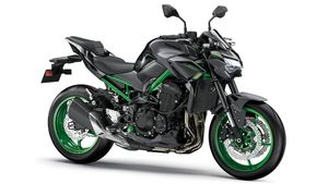 नई Kawasaki Z900 भारत में लॉन्च, जानें 9.29 लाख रुपये की इस सुपरबाइक में क्या है खास?