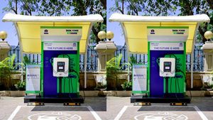 IPL के फैंस को TATA Power की सौगात! क्रिकेट स्टेडियम के आस पास लगाए EV Charging Station, खुलकर करें मैच एन्जॉय