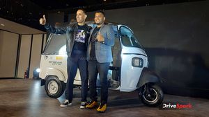 Omega Seiki Mobility ने लॉन्च की नई इलेक्ट्रिक थ्री-व्हीलर, सिंगल चार्ज में 126KM की रेंज, जानें कितनी है कीमत